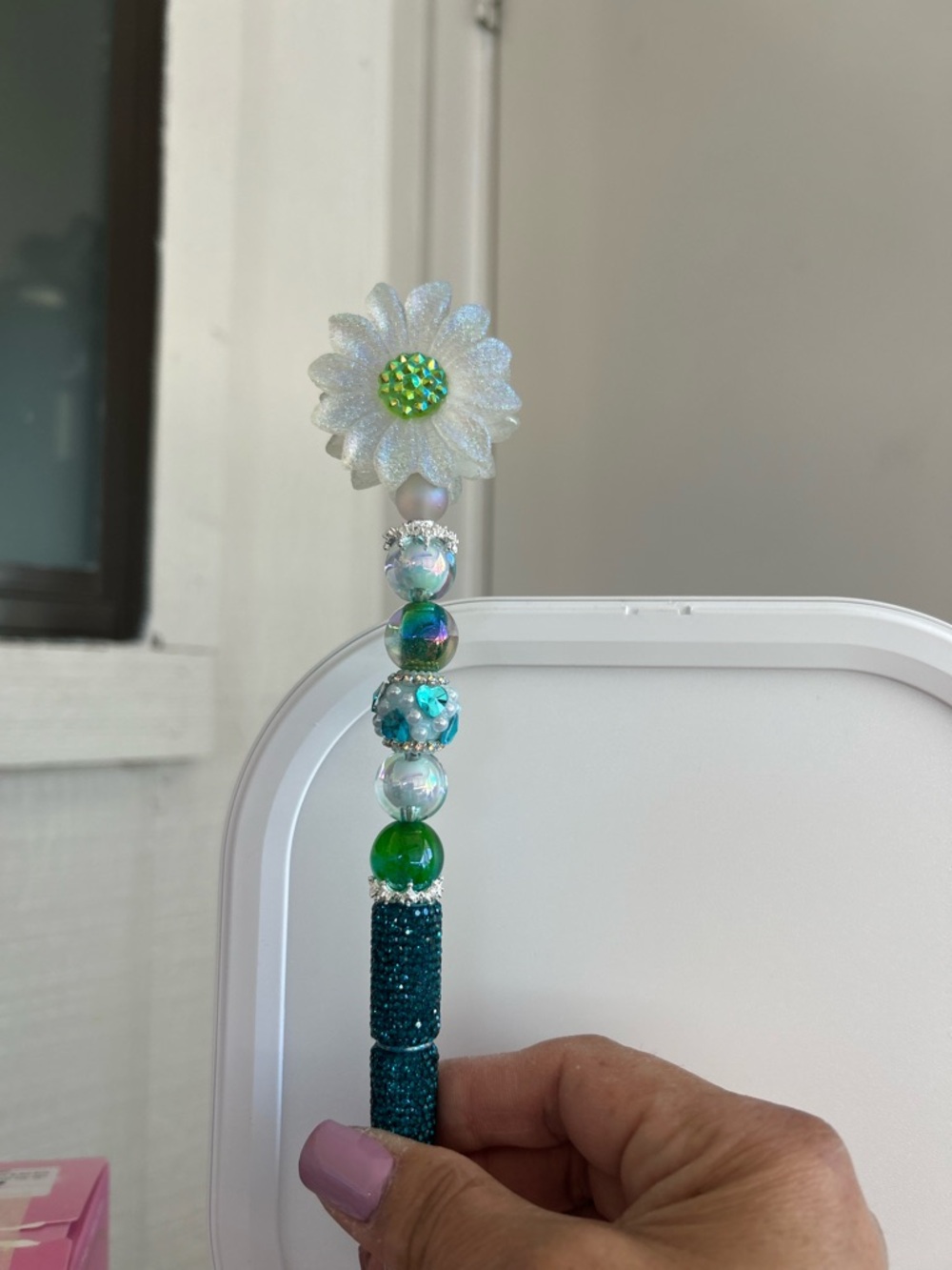 Beaded Rhinestone Pens & Luxury Toys - Picture 14 of 16
